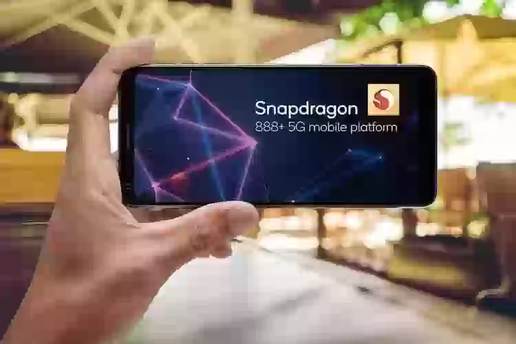 Qualcomm выпустила новый Snapdragon 888+. Но кому он нужен?